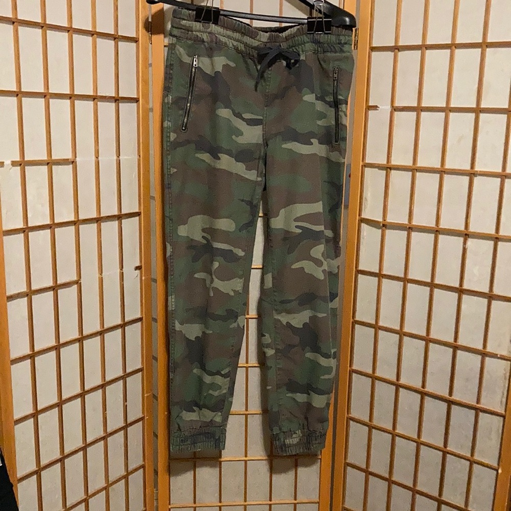 TNA Camo Ankle Jogger Pants - Green & Brown